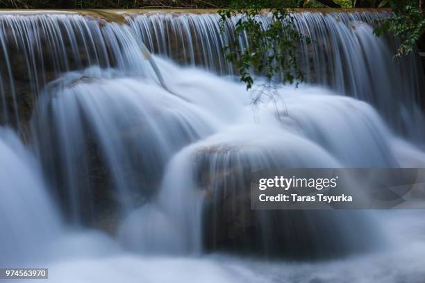 kuang si falls, laos. - kuang si falls stock pictures, royalty-free photos & images