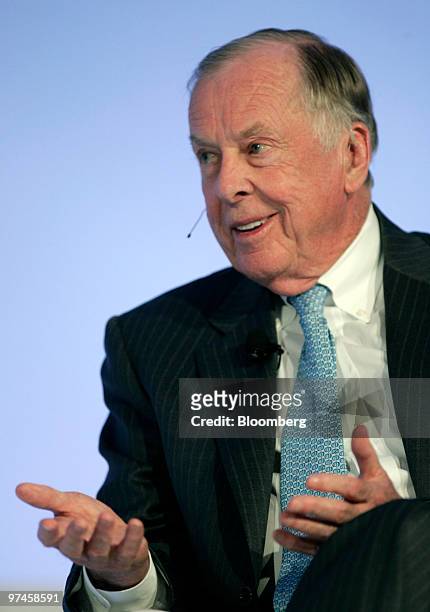 Boone Pickens, the billionaire energy investor and founder and chairman of BP Capital LLC, speaks at the ECO:nomics Creating Environmental Capital...