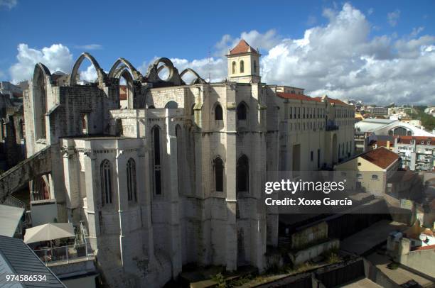 carmo convent & church - carmo convent stock-fotos und bilder