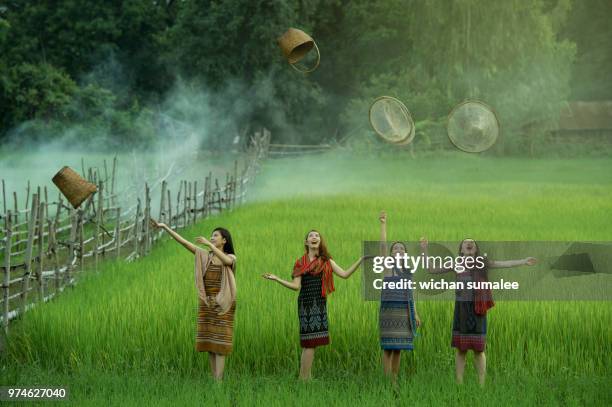 2,667 Throwing Rice Stock Photos, High-Res Pictures, and Images - Getty ...