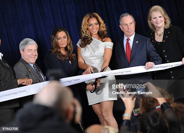 Marty Markowitz, Tina Knowles, Beyonce Knowles, Michael Bloomberg and Karen M. Carpenter-Palumbo attend the unveiling of the Beyonce Cosmetology...
