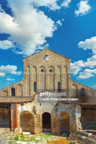 torcello cathedral - torcello stock pictures, royalty-free photos & images