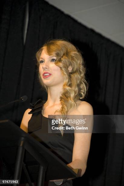 Taylor Swift attends the Country Radio Seminar dinner and ceremony at the Country Music Hall of Fame on February 23, 2010 in Nashville, Tennessee.