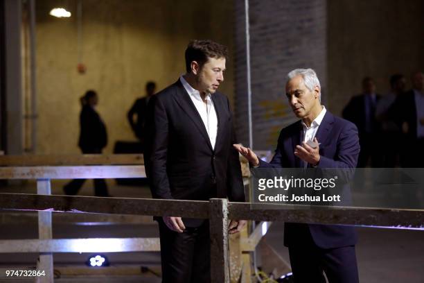 Chicago Mayor Rahm Emanuel talks about constructing a high speed transit tunnel with engineer and tech entrepreneur Elon Musk of The Boring Company...