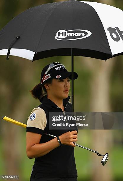So Yeon Ryu of Korea walks down the 6th fairway during round three of the 2010 ANZ Ladies Masters at Royal Pines Resort on March 6, 2010 in Gold...