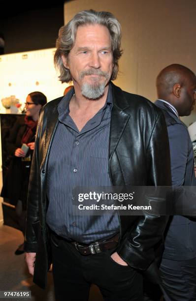 Actor Jeff Bridges attends the ELLE Green Room at the 25th Film Independent Spirit Awards held at Nokia Theatre L.A. Live on March 5, 2010 in Los...