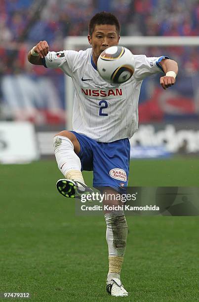 Masato Fujita of Yokohama F. Marinos controls the ball during the J.League match between FC Tokyo and Yokohama F. Marinos at Ajinomoto Stadium on...