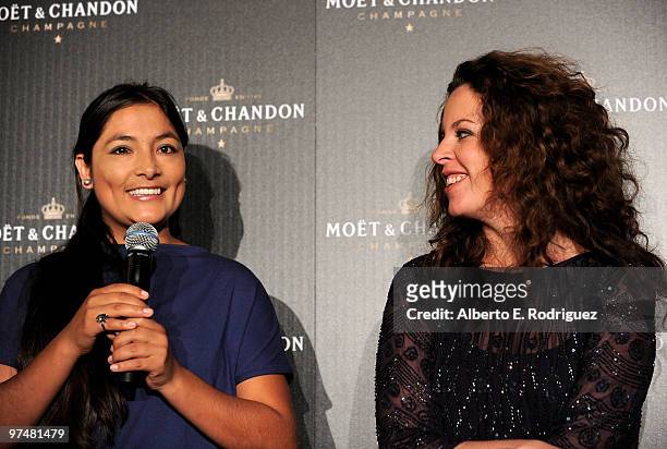 Actress Magaly Solier and director Claudia Llosa attend the press conference for the Oscar nominated film "La Teta Asustada" on March 5, 2010 in Los...