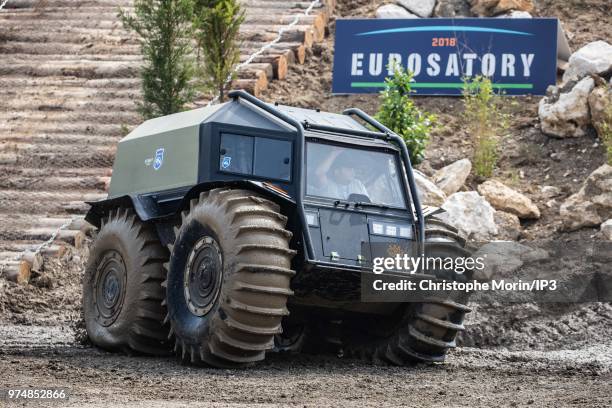 Sherp Rennen Sherp Photos and Premium High Res Pictures - Getty Images