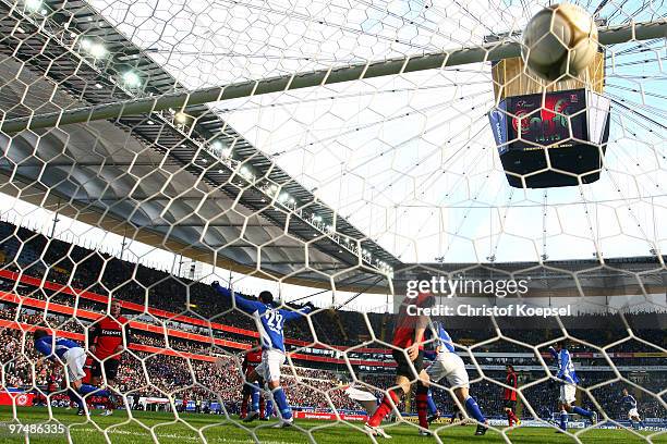 Joel Matip of Schalke scores the first goal during the Bundesliga match between Eintracht Frankfurt and FC Schalke at the Commerzbank Arena on...