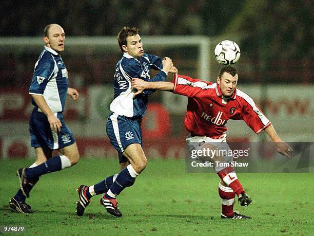 Graham Stuart of Charlton tussles with Niclas Alexandersson of Everton during the Charlton Athletic v Everton FA Carling Premiership match at the...