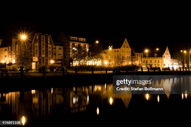 greifswald hansering @ night - greifswald stock-fotos und bilder