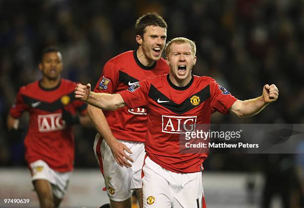 Paul Scholes of Manchester United celebrates scoring their first goal during the FA Barclays Premier League match between Wolverhampton Wanderers and...