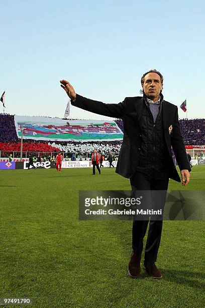 Fiorentina head coach Cesare Prandelli gestures during the Serie A match between at ACF Fiorentina and Juventus FC at Stadio Artemio Franchi on March...