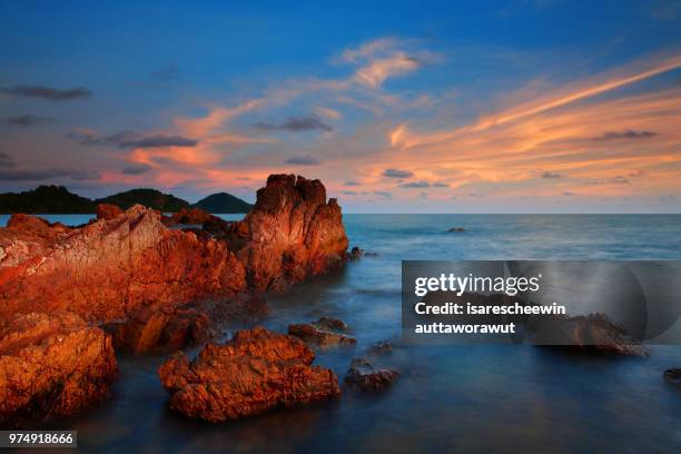 kung wiman beach in chanthaburi - chanthaburi sea bildbanksfoton och bilder