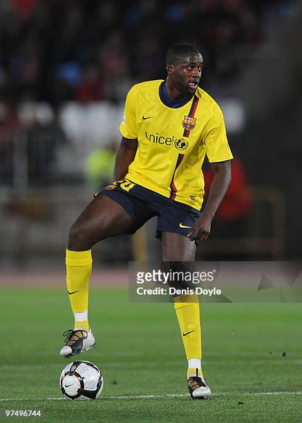 Toure Yaya of Barcelona controls the ball during the La Liga match between UD Almeria and Barcelona at Estadio del Mediterraneo on March 6, 2010 in...
