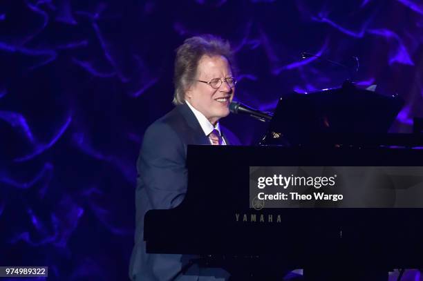 Songwriters Hall of Fame Inductee Steve Dorff performs onstage during the Songwriters Hall of Fame 49th Annual Induction and Awards Dinner at New...