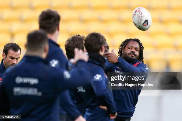 Mathieu Bastareaud in action during the France Captain's Run at Westpac Stadium on June 15, 2018 in Wellington, New Zealand.
