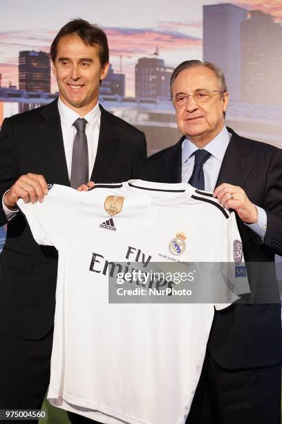 Julen Lopetegui the new head coach of Real Madrid poses with Florentino Perez, President of Real Madrid at Santiago Bernabeu Stadium on June 14, 2018...