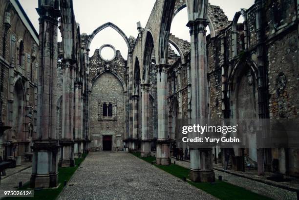 the carmo convent - carmo convent stock-fotos und bilder