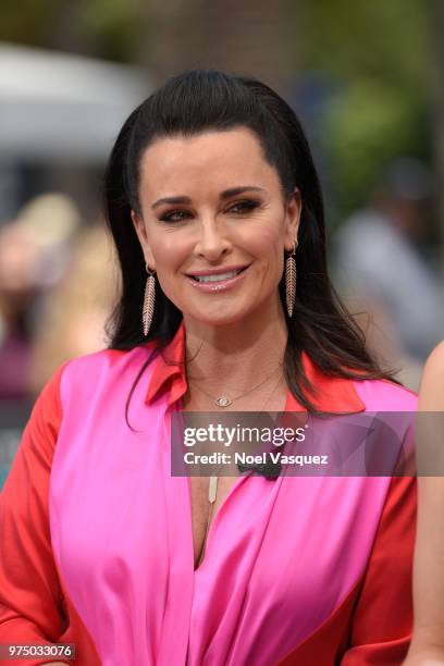 Kyle Richards visits "Extra" at Universal Studios Hollywood on June 14, 2018 in Universal City, California.