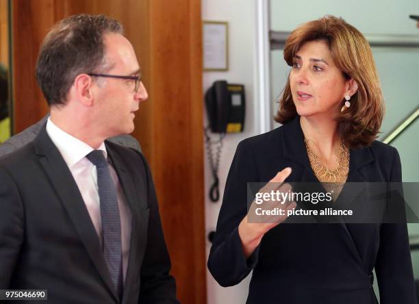 May 2018, Germany, Berlin: Foreign minister from the Social Democratic Party , Heiko Maas, receving his Columbian counterpart Maria Angela Holguin at...