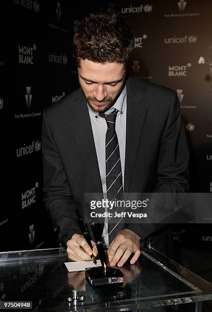 Actor Topher Grace attends the Montblanc Charity Cocktail hosted by The Weinstein Company to benefit UNICEF held at Soho House on March 6, 2010 in...
