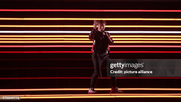 May 2018, Portugal, Lisbon: Sweden's Benjamin Ingrosso standing on the stage during the second dress rehearsal of the second semi final at the...