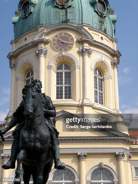 charlottenburg palace in berlin - charlottenburg palace stock pictures, royalty-free photos & images