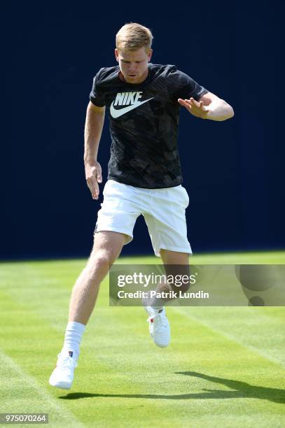 Kyle Edmund of Great Britain warming up during preview Day 3 of the Fever-Tree Championships at Queens Club on June 15, 2018 in London, United...