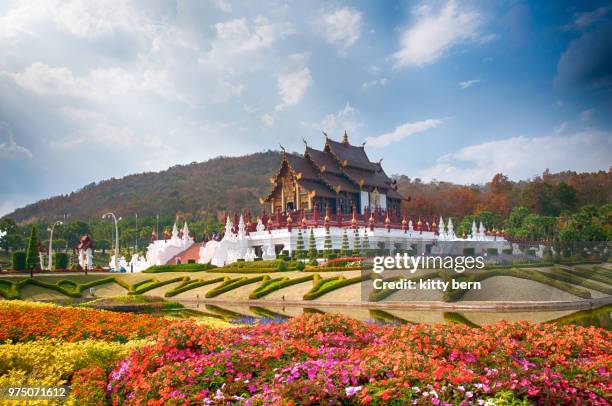 Lanna Lanna Art Stock-Fotos und Bilder - Getty Images