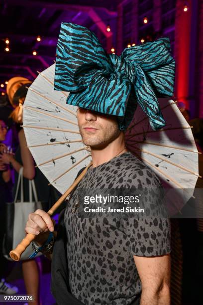 Brett Thompson attend the 2018 High Line Hat Party at the The High Line on June 14, 2018 in New York City.