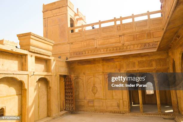 indian haveli - haveli stock pictures, royalty-free photos & images