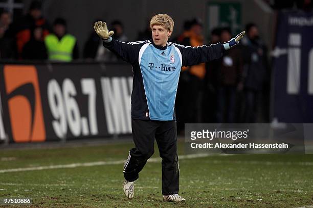 Oliver Pocher of the ran AllstarTeam reacts during the charity match for earthquake victims in Haiti between ran Allstar team and National team of...