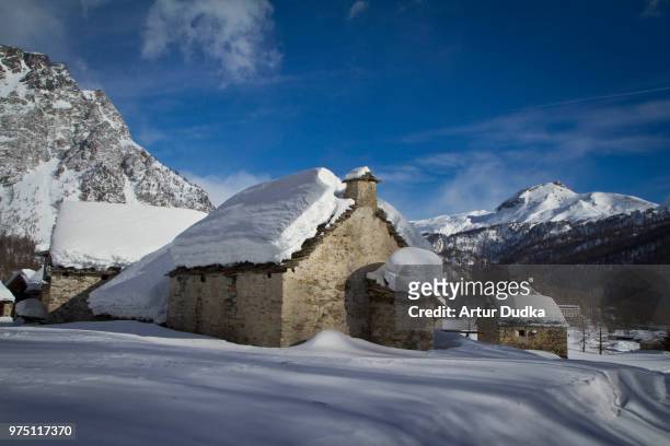 alpe devero - igloo village stock pictures, royalty-free photos & images