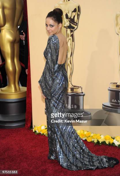 Personality Nicole Richie arrives at the 82nd Annual Academy Awards at the Kodak Theatre on March 7, 2010 in Hollywood, California.