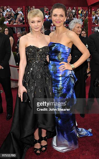 Actresses Carey Mulligan and Maggie Gyllenhaal arrive at the 82nd Annual Academy Awards held at Kodak Theatre on March 7, 2010 in Hollywood,...