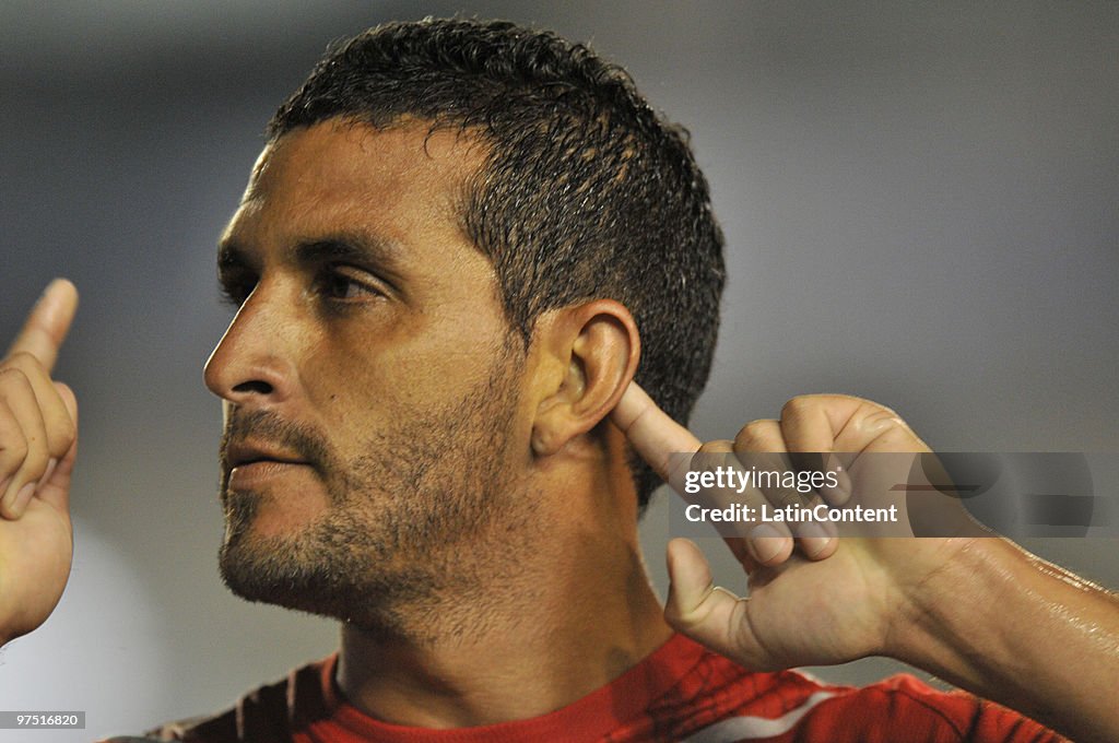 Independiente v River Plate - Clausura Primera A