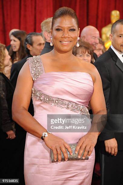 Actress Queen Latifah arrives at the 82nd Annual Academy Awards held at the Kodak Theatre on March 7, 2010 in Hollywood, California.