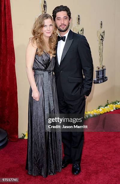 Musician Ryan Bingham and his wife Anna Axster arrive at the 82nd Annual Academy Awards held at Kodak Theatre on March 7, 2010 in Hollywood,...