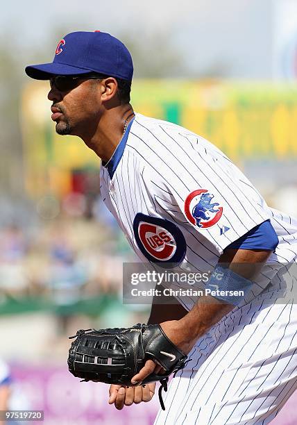 Derrek Lee of the Chicago Cubs in action during the MLB spring training game against the Oakland Athletics at HoHoKam Park on March 4, 2009 in Mesa,...