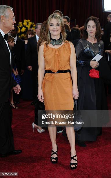 Actress Kathryn Erbe arrives at the 82nd Annual Academy Awards held at Kodak Theatre on March 7, 2010 in Hollywood, California.