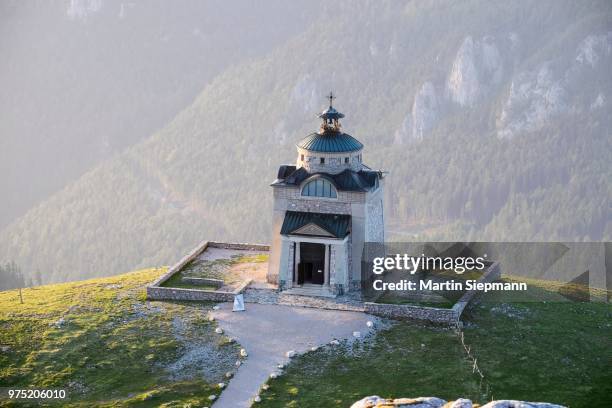 empress elisabeth memorial church or elisabeth church on schneeberg mountain, puchberg am schneeberg, vienna alps, lower austria, austria - puchberg stock-fotos und bilder