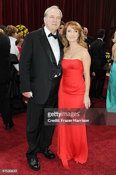 Actress Jane Seymour arrives with husband James Keach at the 82nd Annual Academy Awards held at Kodak Theatre on March 7, 2010 in Hollywood,...