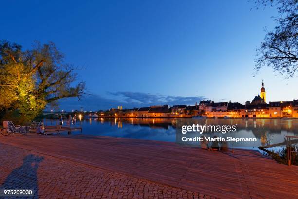 view from the premises of the gartenschau garden festival across the river main, kitzingen, mainfranken, lower franconia, franconia, bavaria, germany - gartenschau stock-fotos und bilder
