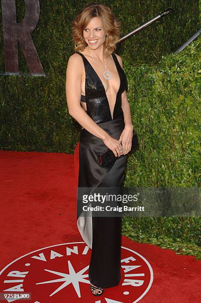 Actress Hilary Swank arrives at the 2010 Vanity Fair Oscar Party hosted by Graydon Carter held at Sunset Tower on March 7, 2010 in West Hollywood,...