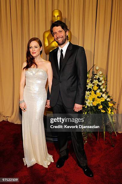 Actress Julianne Moore and husband director Bart Freundlich arrive backstage at the 82nd Annual Academy Awards held at Kodak Theatre on March 7, 2010...