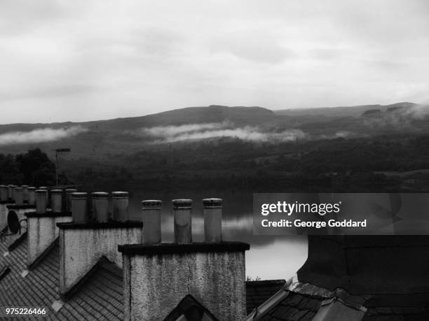 chimneys,loch awe,scotland - loch awe bildbanksfoton och bilder