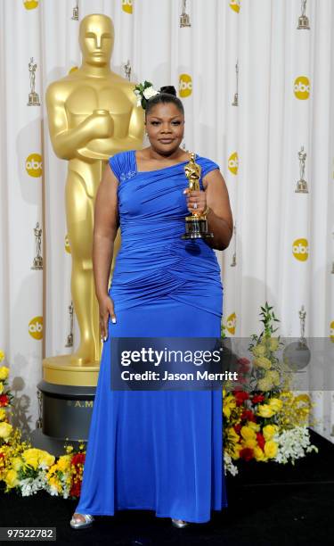 Actress Mo'Nique, winner of Best Supporting Actress award for "Precious: Based on the Novel 'Push' by Sapphire," poses in the press room at the 82nd...