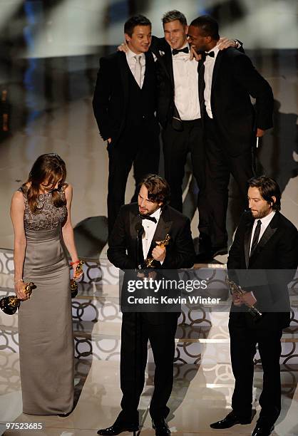 Director Kathryn Bigelow, screenwriter Mark Boal and producer Greg Shapiro, and actors Jeremy Renner, Brian Geraghty and Anthony Mackie accept Best...